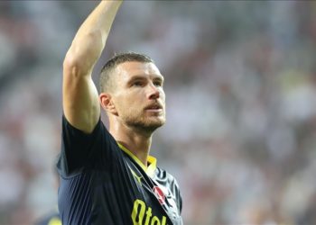 Fenerbahçeli Edin Dzeko, Samsunspor maçının ardından konuştu: Hak edilmiş bir galibiyet
