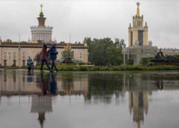 Rus ekonomisi yılın ilk yarısında yüzde 1,4 büyüdü