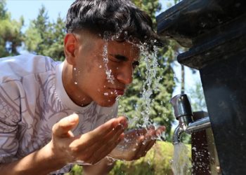 Gaziantep, Şanlıurfa ve Kahramanmaraş'ta sıcak hava etkili oluyor