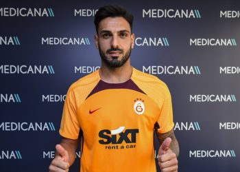 Galatasaray, kaleci Günay Güvenç'i transfer ettiğini duyurdu