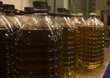 Ticaret Bakanlığı, zeytinyağı ihracatına yönelik ilave tedbirlerin yürürlüğe konulduğunu bildirdi