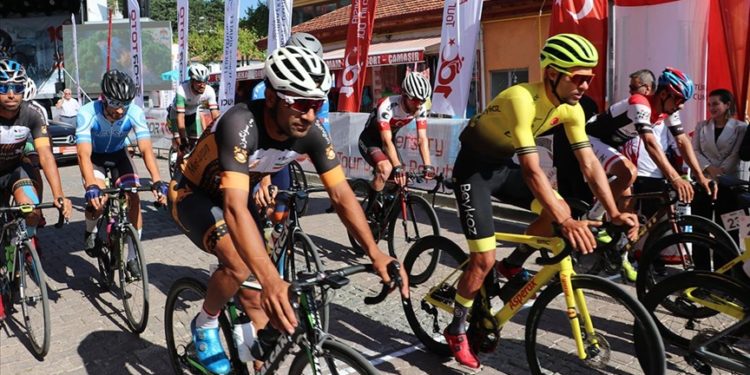 100. Yıl Cumhuriyet Bisiklet Turu’nun Havza-Samsun etabı başladı