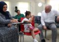 Down sendromlu kızının eğitimine destek için 39 yaşında okuryazar oldu