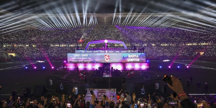 Trabzonspor'un şampiyonluk belgeselinin galası yarın gerçekleştirilecek