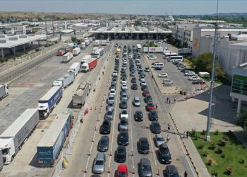 Gurbetçilerin dönüş yolculuğu başladı