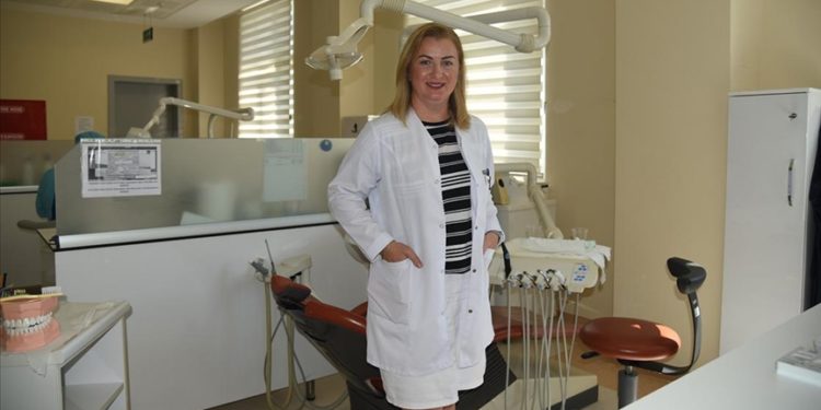 Türkiye’de en yaygın ağız sağlığı sorunu diş çürüğü