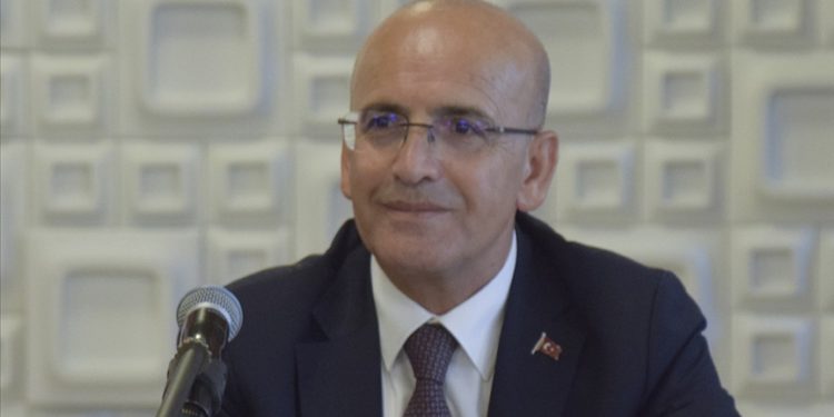 Bakan Şimşek, rezerv satışıyla kura müdahale edildiği iddiasının gerçeği yansıtmadığını bildirdi