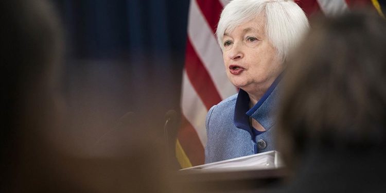 ABD Hazine Bakanı Yellen, Fitch’in ülkenin kredi notunu düşürmesinin anlaşılmasının zor olduğunu söyledi