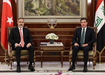 Dışişleri Bakanı Fidan, IKBY Başkanı Barzani ile Erbil'de bir araya geldi