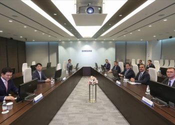 Sanayi ve Teknoloji Bakanı Kacır, Hyundai, LG ve Samsung'un yöneticileriyle görüştü