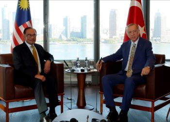 Cumhurbaşkanı Erdoğan ve Malezya Başbakanı Enver’den ayrımcılığa karşı ortak açıklama