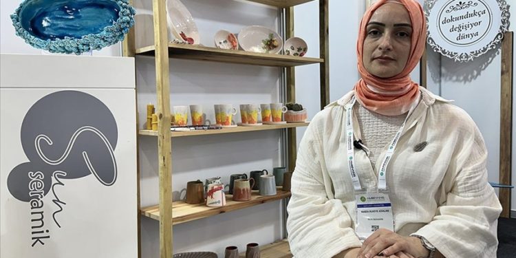 Seramik sanatçısı Rabia Rukiye Adalan, gençleri seramikle tanıştırmayı hedefliyor