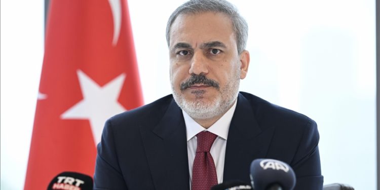 Bugün küresel eşitsizlikleri çözmek için her imkanı seferber eden bir Türkiye var