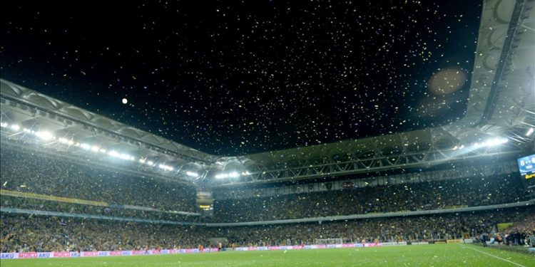 Fenerbahçe Tüzük Tadil Kongresi’nde yönetime, stada “Atatürk” ismi konulması yetkisi verildi