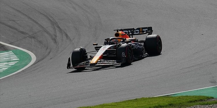 F1 Japonya Grand Prix'sinde pole pozisyonu Verstappen'in