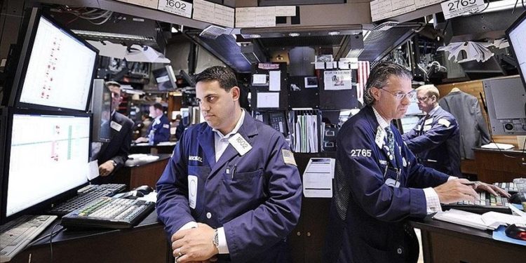 Küresel piyasalar negatif seyrediyor