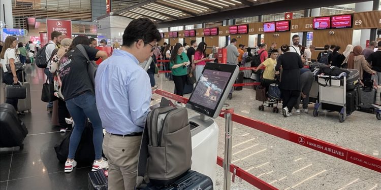 Hava yolunda 2025 hedefi 229,3 milyon yolcu