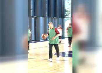 Cumhurbaşkanı Erdoğan, basketbol oynadı