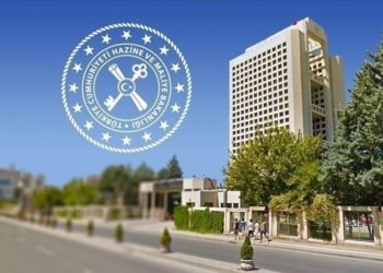 Hazine nakit dengesi, ağustosta 61 milyar 909 milyon lira fazla verdi