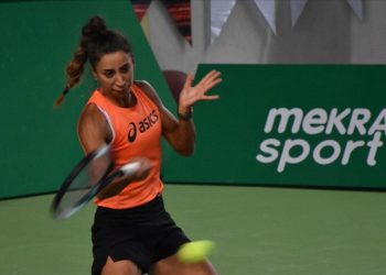 Milli tenisçi Çağla Büyükakçay, Bulgaristan'da finale yükseldi