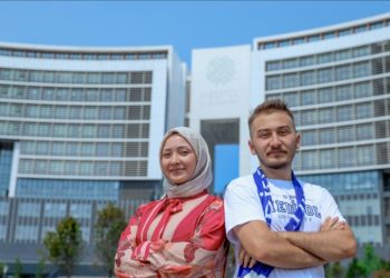 Türkiye 18.’si abla ile Türkiye 41.’si kardeşi 6 yıl arayla aynı üniversitede buluştu