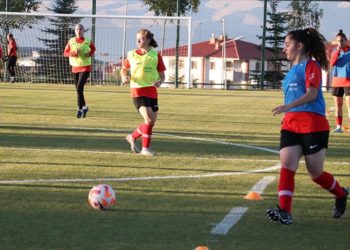 19 Yaş Altı Kadın Milli Futbol Takımı’nın hedefi A Ligi’nde kalmak