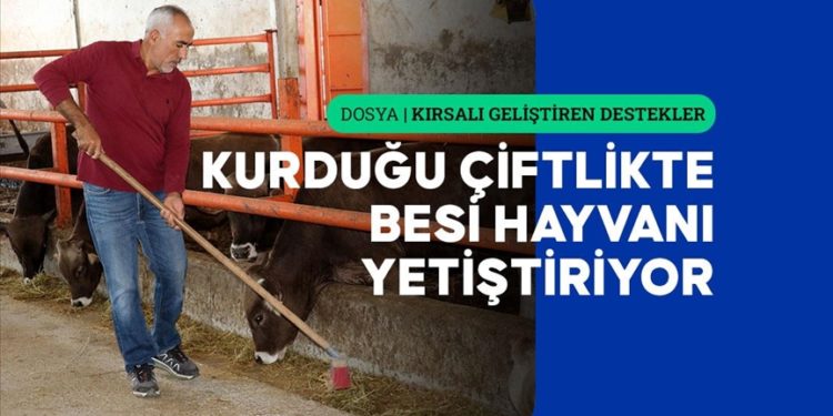 Sivaslı öğretmen TKDK desteğiyle kurduğu çiftlikte besi hayvanı yetiştiriyor