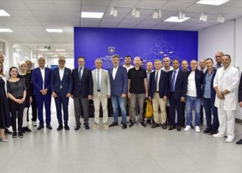 Türk doktorlar, Kosova’da kalp rahatsızlığı olan 16 çocuğu ameliyat edecek