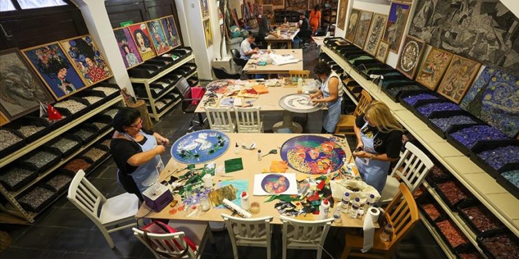 "GastroANTEP Kültür Yolu Festivali" kapsamında mozaik sanatçıları buluştu