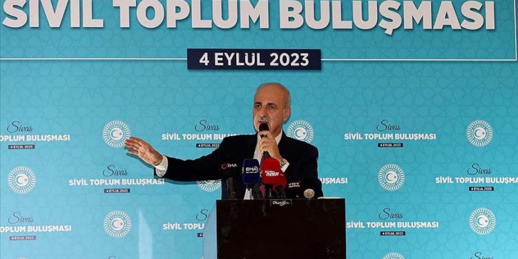 Türkiye yeni fırsatlarla, yeni imkanlarla karşı karşıyadır