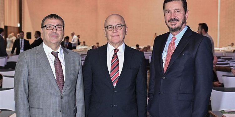 Dünya çelik sektörü İstanbul’da buluştu