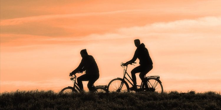 Düzenli egzersiz Alzheimer’a karşı koruyucu olabiliyor