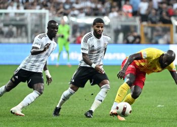 Beşiktaş'tan saha zemini açıklaması