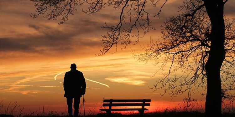 Dünyada 2050’de 6 kişiden 1’i, 65 yaş üstü olacak