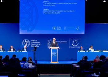 Irkçılık ve dini nefret temelindeki eylemlere sessiz kalınması doğru değil