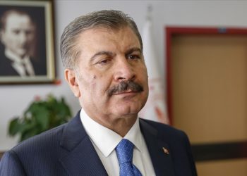 Sağlık Bakanı Koca'dan evlilik öncesi SMA taramalarıyla ilgili açıklama