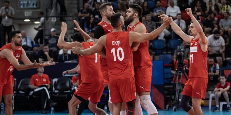A Milli Erkek Voleybol Takımı CEV Avrupa Şampiyonası'nda son 16 turunda