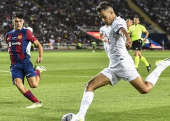 Tottenham'da sakatlanan Ivan Perisic, sahalardan uzun süre uzak kalacak