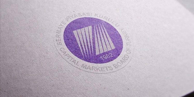 SPK'den 10 kişiye geçici işlem yasağı