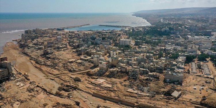 ‘İklim değişikliği Libya’daki sel felaketini 50 kat daha olası hale getirdi’