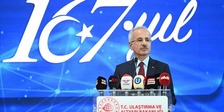 Yüksek hızlı trenlerle bu yıl 12,5 milyon yolcu taşınacağı öngörülüyor