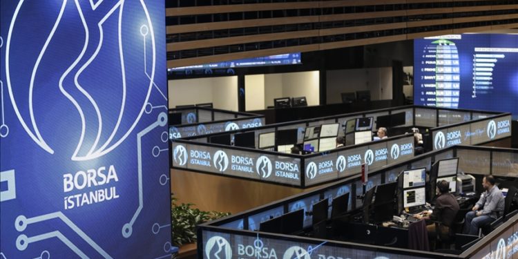 Borsa günün ilk yarısında rekor seviyeyi gördü