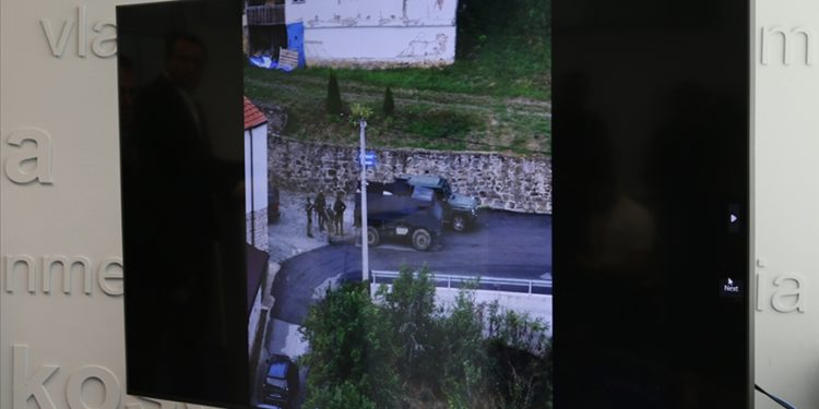 Kosova’nın kuzeyinde polisle çatışan 3 kişi öldürüldü