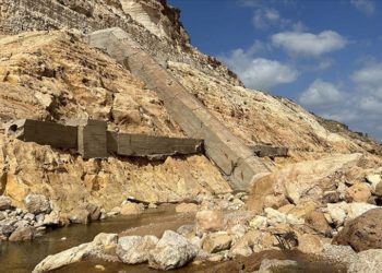 AA ekibi Derne'de felakete yol açan El-Bilad Barajı'nı görüntüledi