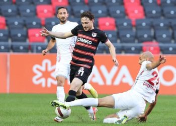 Gaziantep FK sahasında Antalyaspor’u 1-0 mağlup etti