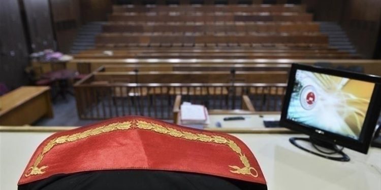 Hukuk muhakemelerindeki tanıklık, hakem ve gider avansı tarifeleri Resmi Gazete'de