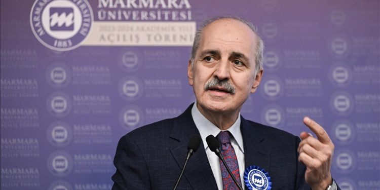 İnsanlar Gazze’de hayatta kalma mücadelesi veriyorlar