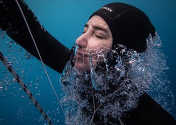 Milli sporcu Şahika Ercümen, nefesini 105 metre dünya rekorunu kırmak için tutacak