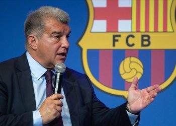 Barcelona Kulübü Başkanı Laporta'ya hakemlere rüşvet verdiği iddiasıyla soruşturma açıldı