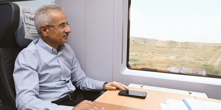 Turistik Doğu Ekspresi yeni sezonda 84 sefer yapacak